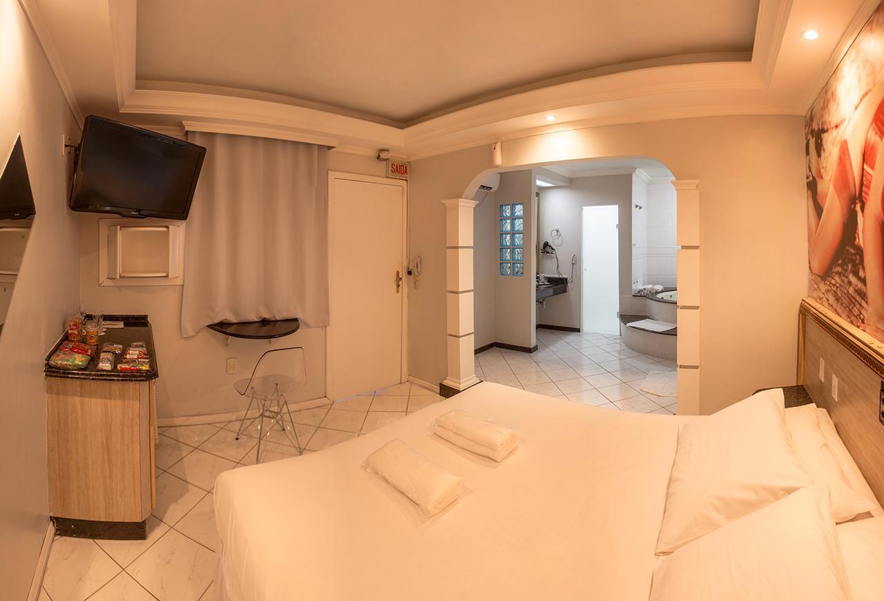 Motel Tu Ki Sabes (Adults Only) Балнеариу-Камбориу Экстерьер фото