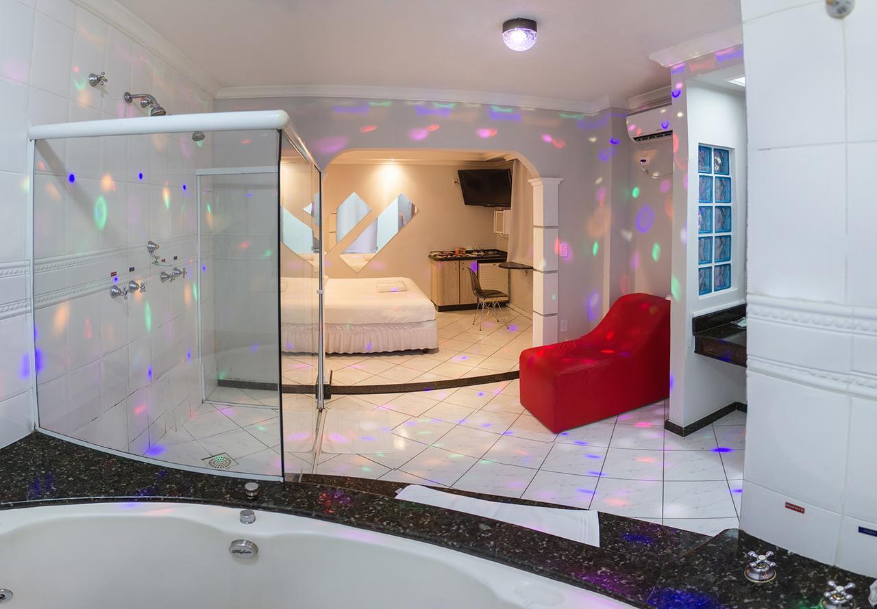 Motel Tu Ki Sabes (Adults Only) Балнеариу-Камбориу Экстерьер фото